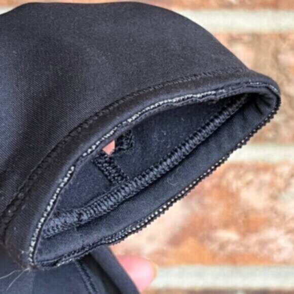 Lululemon * Always Alert 1/2 Zip Black 8 - Picture 10 of 15